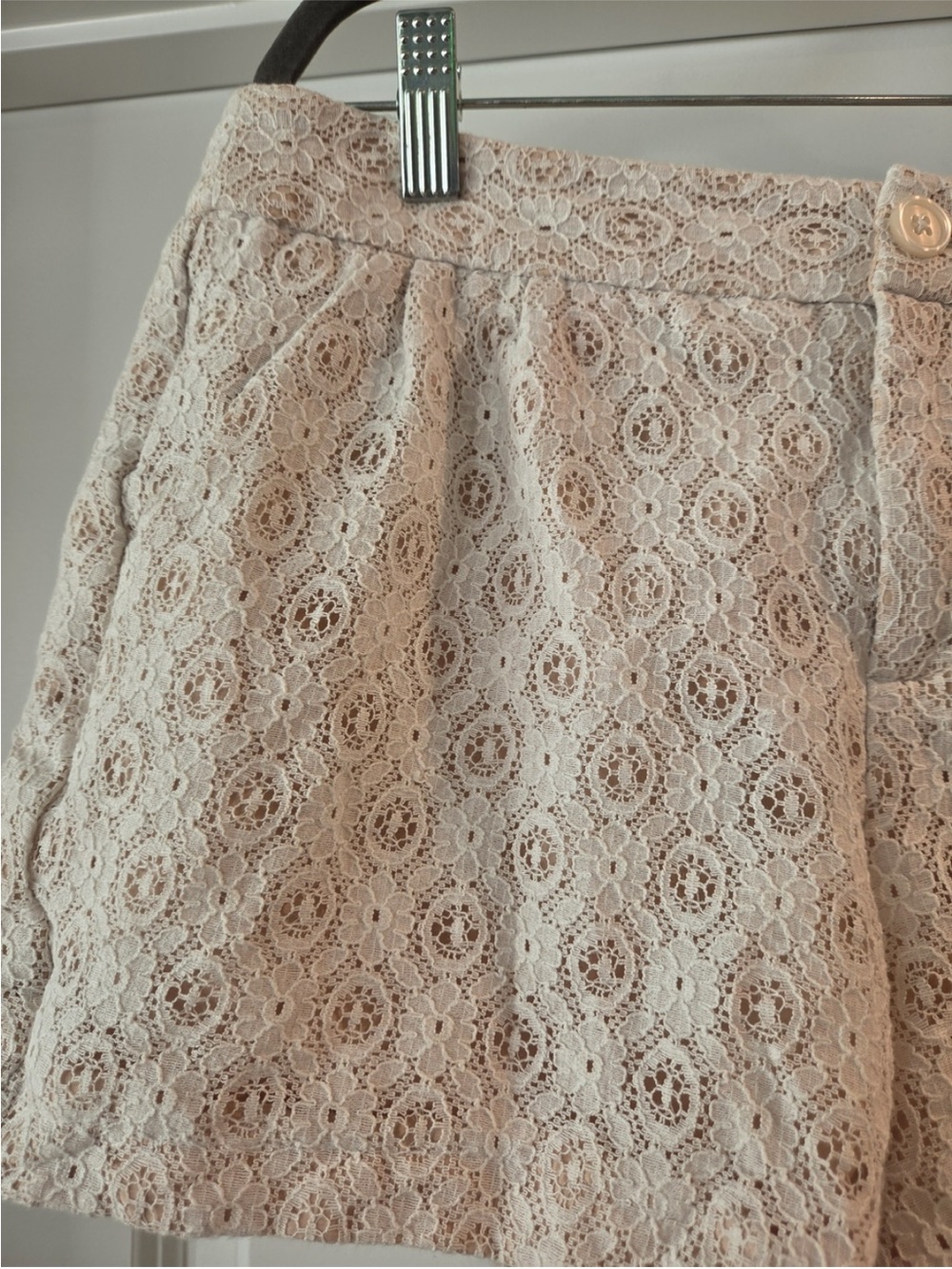 LC Lauren Conrad Cream Eyelet High-Waist Lace Shorts - Picture 3 of 6